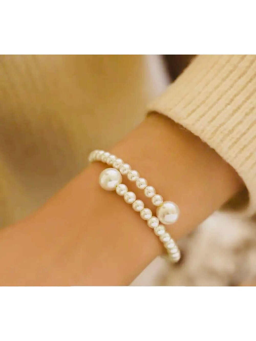 New - Exquisite Vintage Pearl Cuff Bracelet